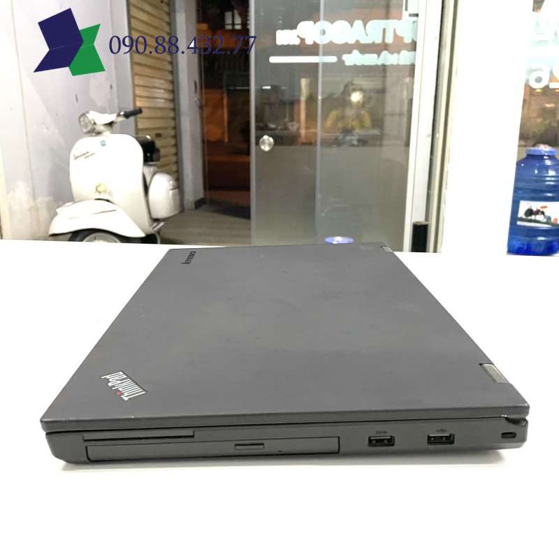 Lenovo Thinkpad W540 i7-4700MQ RAM8G SSD256G 15.6" FULL HD vga K1100M 2G